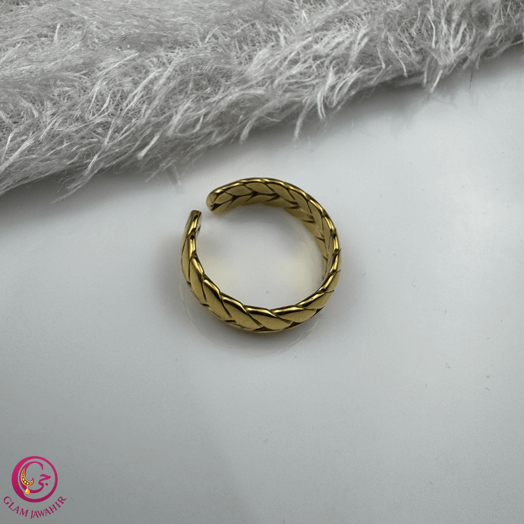 Bague Sbika dorée – GlamJawahir Bague dorée Parure Sbika en acier inoxydable